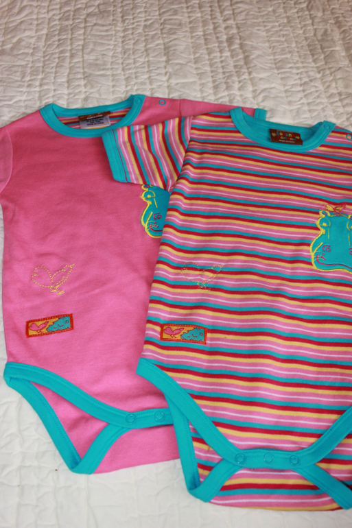 Для самых маленьких малышек с рождения до года Carters, Zara, H&M и т.д.