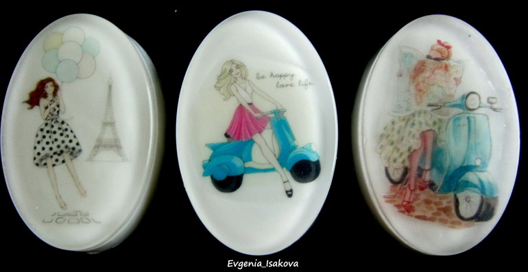 По мотивам работ иллюстраторов и в стиле пин-ап:)