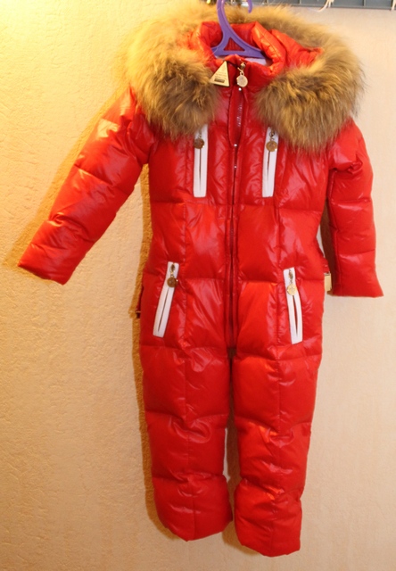 Новый Moncler по цене б.у. 9т.р.!!! срочно.