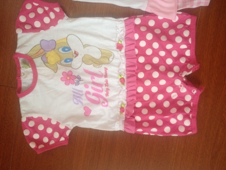 Платья, кофты, ромперы, слипы, джинсы, на девочку до года