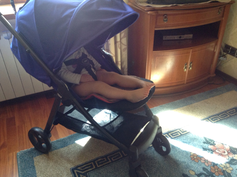 Наконец то мы с новой коляской!!! Ура!!!!! Армадилло (Armadillo)