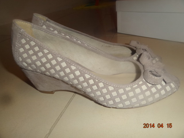 Свободные пары SHOEMAKER