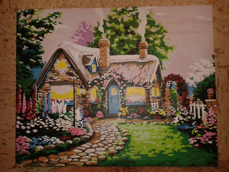 Дорисовала Домик!