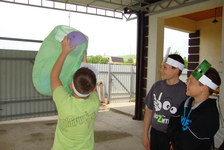 День рождение в стиле Minecraft