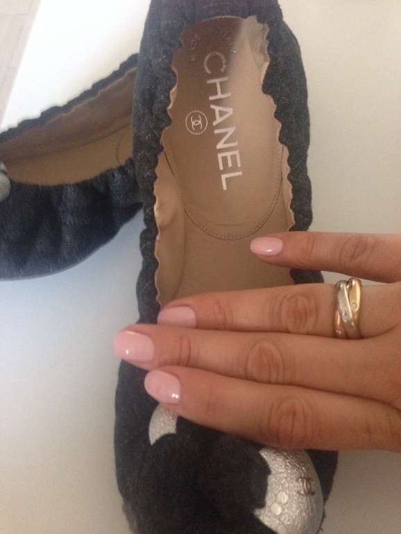 Chanel!!! Балетки оригинал новые на 37-37,5раз. Покупала за 29 тыс продам за 9 тым