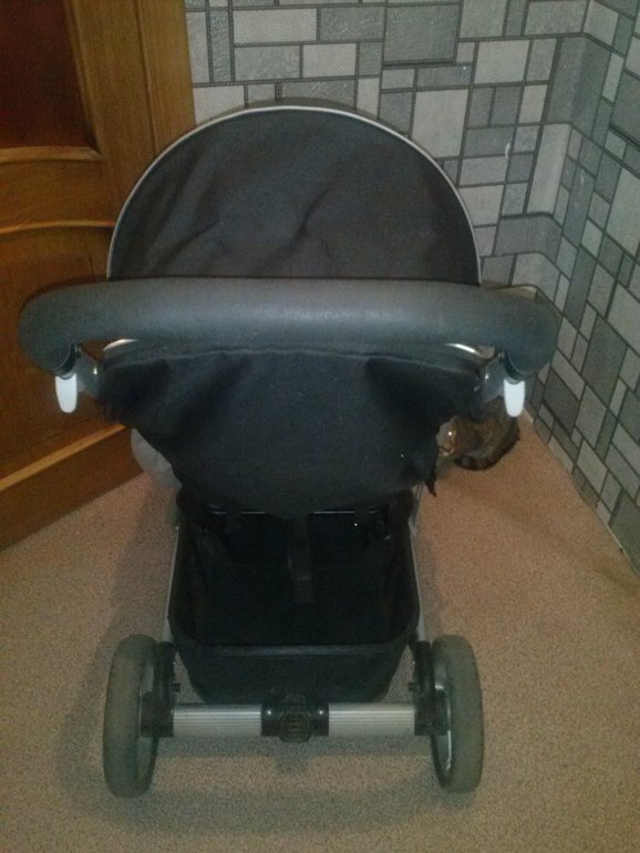 Прогулочная коляска Bebe beni Izzy . 1 год использования!