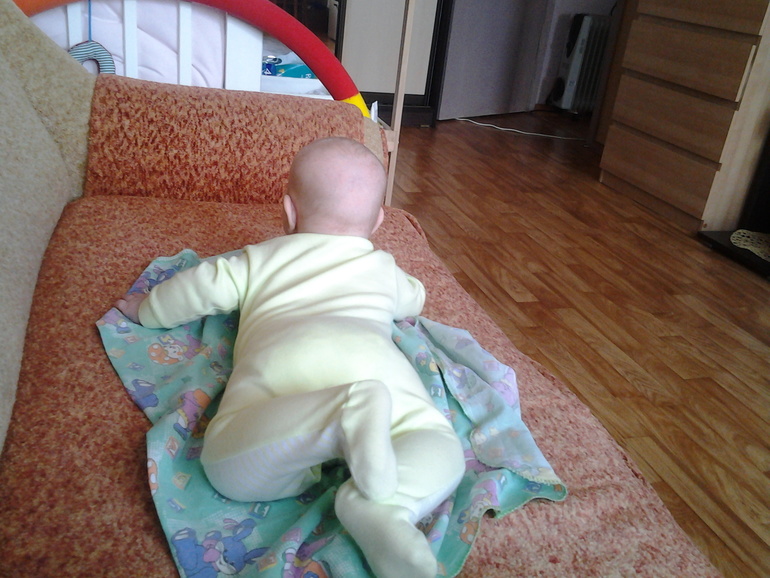 Четыре месяца нам!