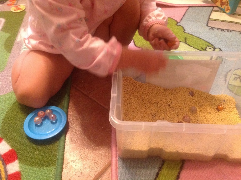 Наши игры: один денек с гномиком.