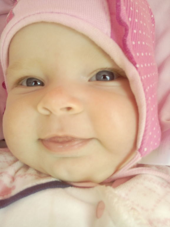 4,5 месяца моей доченьке.