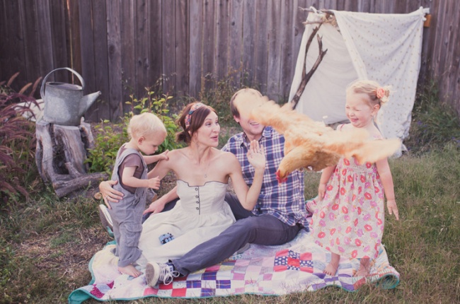 Счастливый ребенок в счастливой семье