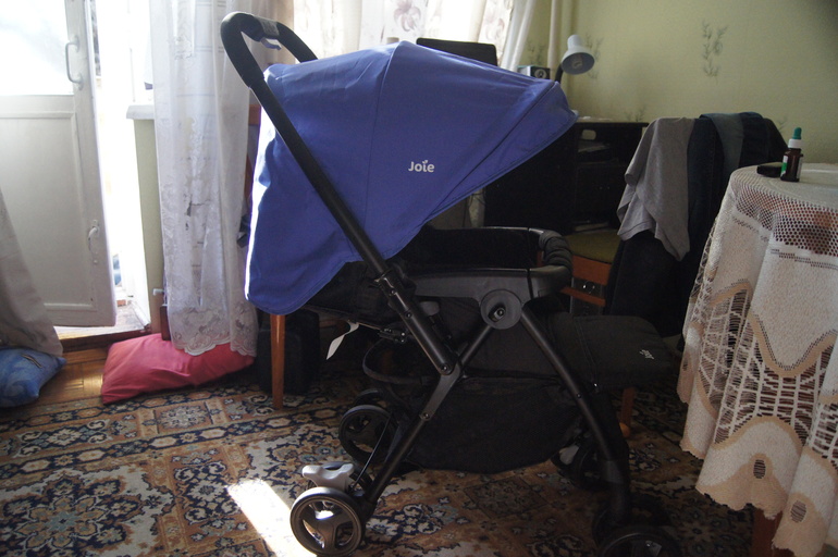 Joie Mirus -новая неизвестная и не обкатанная коляска и фирма;)