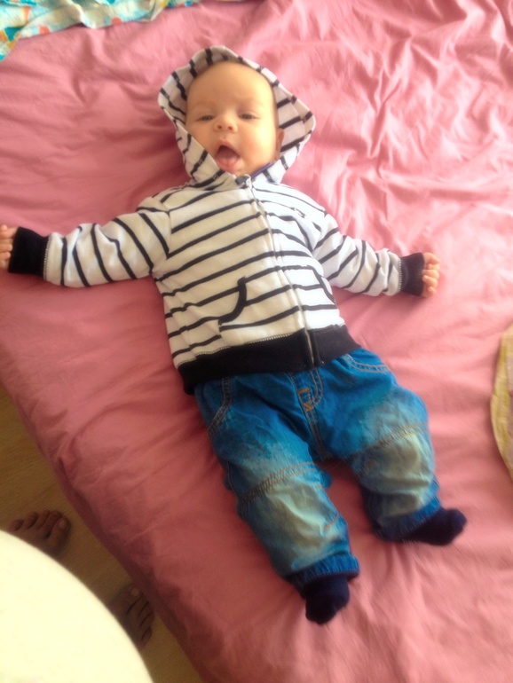 Было забавно в поликлинике=) 7750 гр.