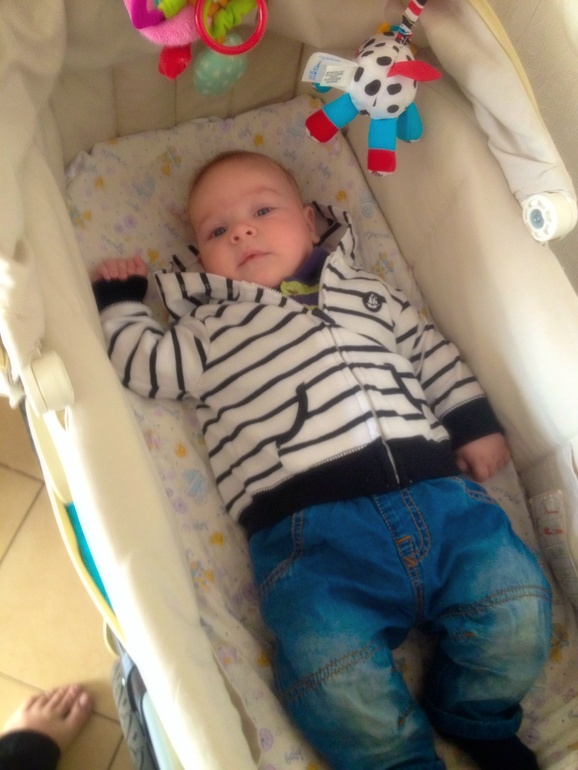 Было забавно в поликлинике=) 7750 гр.