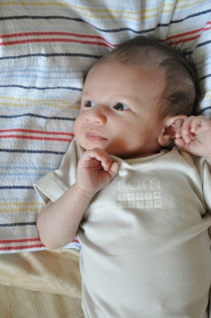 Нам (почти) 2,5 месяца! Ура! (много, очень много, фото)