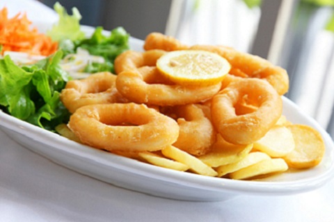 Кальмары в кляре