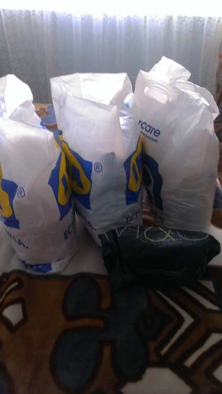 Дама сдавала в багаж... или мои пакеты в роддом :)))