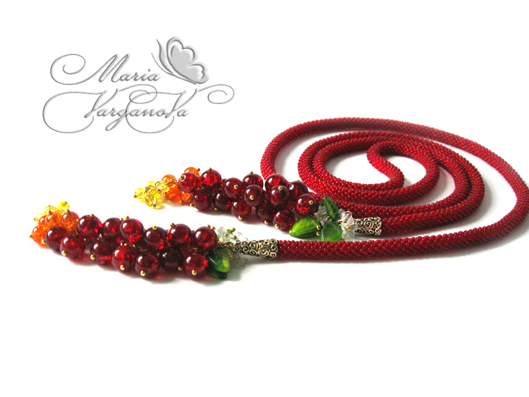 Новенькие жгуты и лариаты из бисера