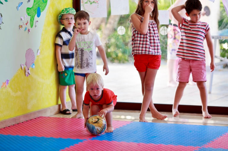 Детский клуб, или межнациональный опыт общения