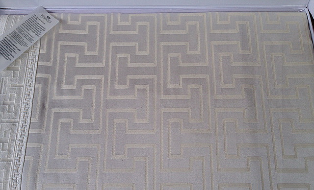 *M*a*i*s*o*n D*o*r * ПОКРЫВАЛА - ПЛЕДЫ