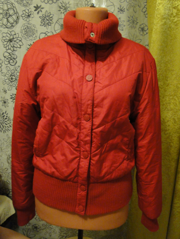 На девушку 12-17 лет или мамочку 42 размера новая и бу