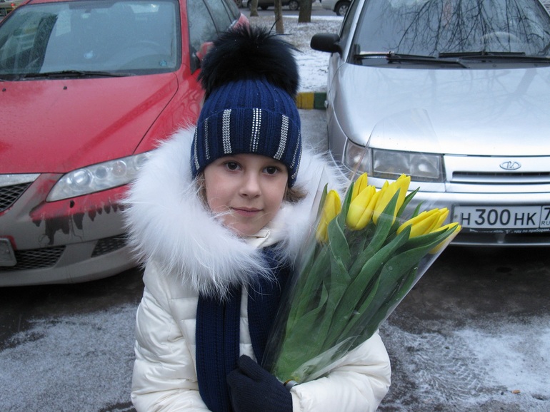 что-то мы все время в грязь выходим в белом?????