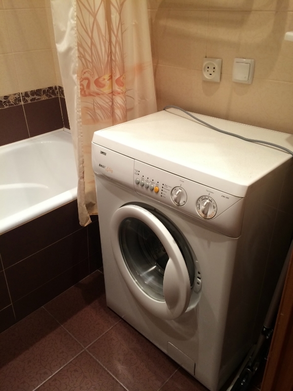 1-комнатная Братиславская ул.д24