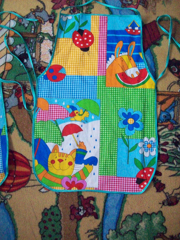 Фартучки в садик