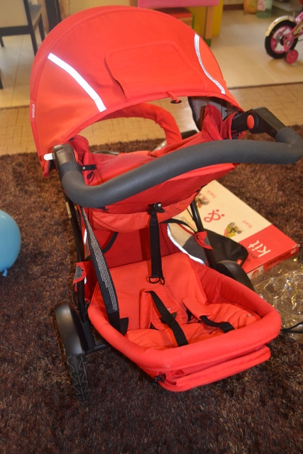 Продаем нашу любимую Phil and Teds Dash.