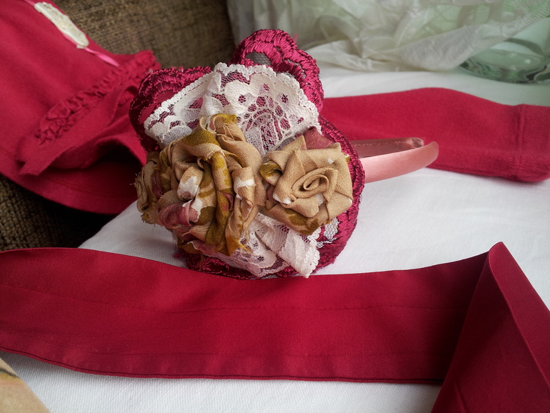 Ободок к нашему наряду.