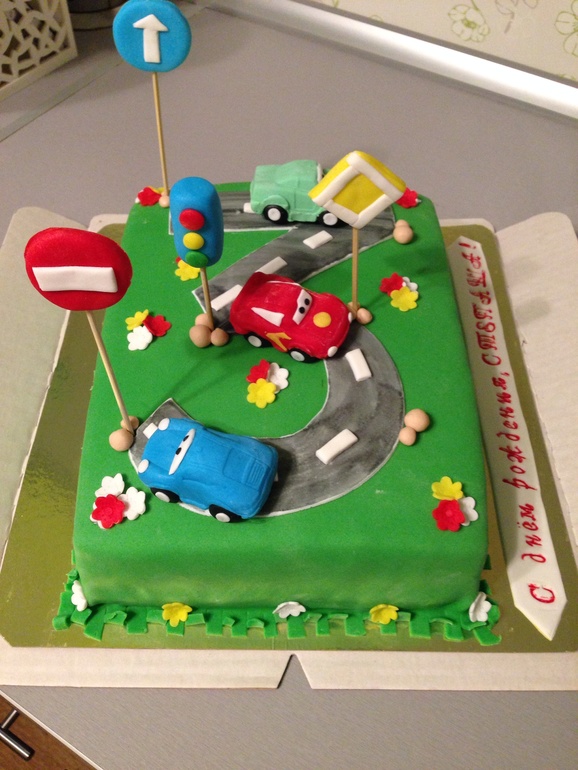 Тортик с тачками