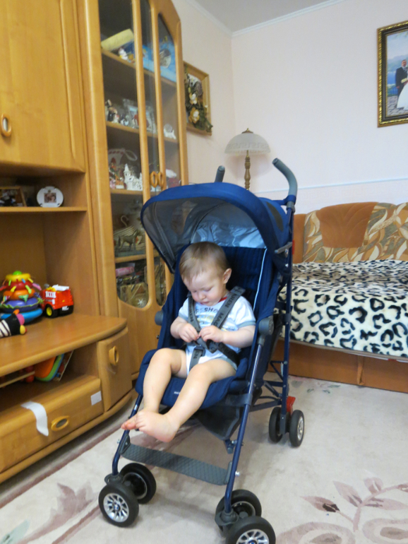 Синий Макларен БМВ. Наша первая машина)