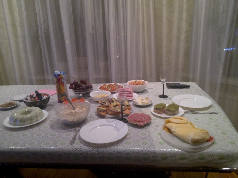 немного с опозданием, но все же... наш тол на НГ.