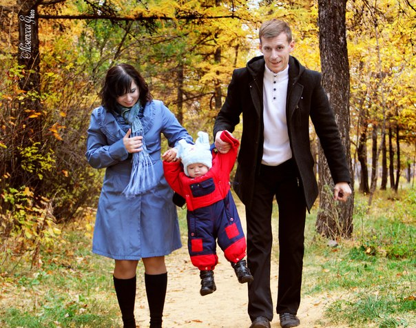 Мои работы вы можете посмотреть на моей личной страничке, перейдя по ссылке: http://aksenova-eva.gallery.ru/