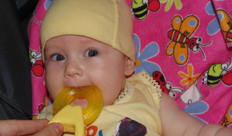 Просто)Делать мамке было не чего)