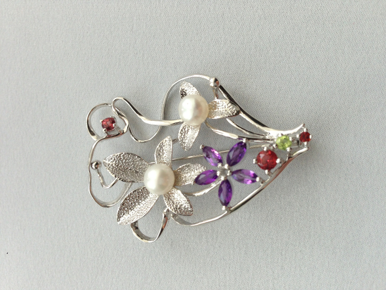 Украшения из серебра 925 пробы