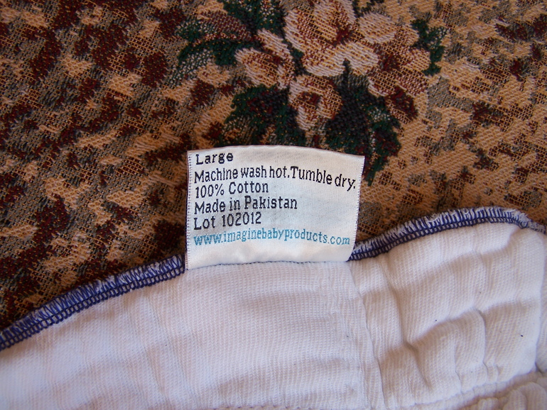 Продаю разные подгузники