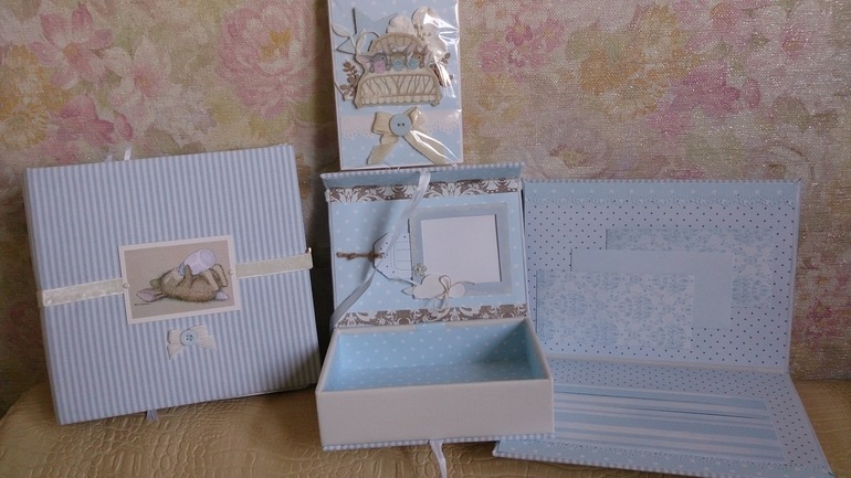 Подарок моему сынуле на годовасие-Скрап-альбом и не только))