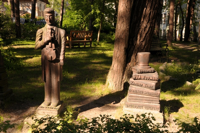 Светлогорск в мае с сыном год и 9 месяцев