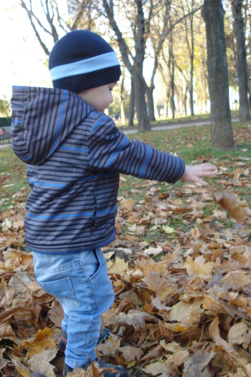 Гуляли,и первые пару фоток осенью)