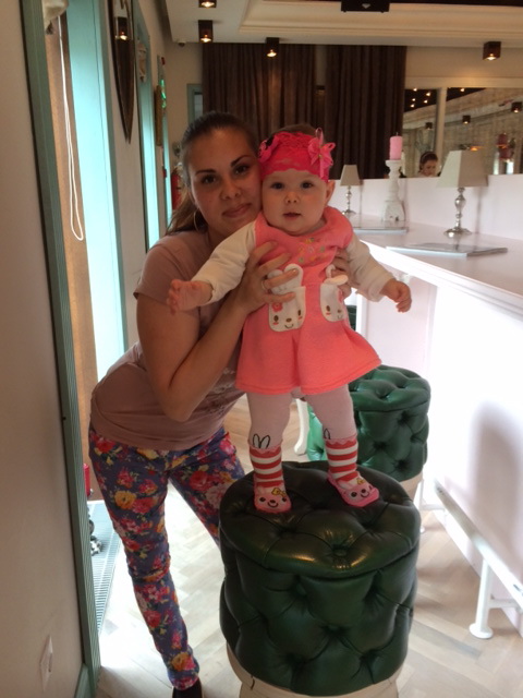 9 мес внутри и 9 мес вне животика!!!!!