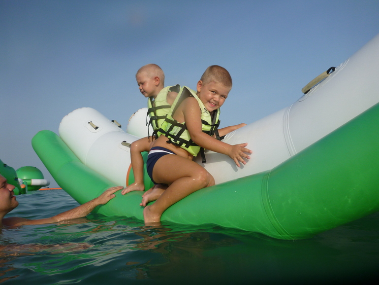 чавенг, батуты...