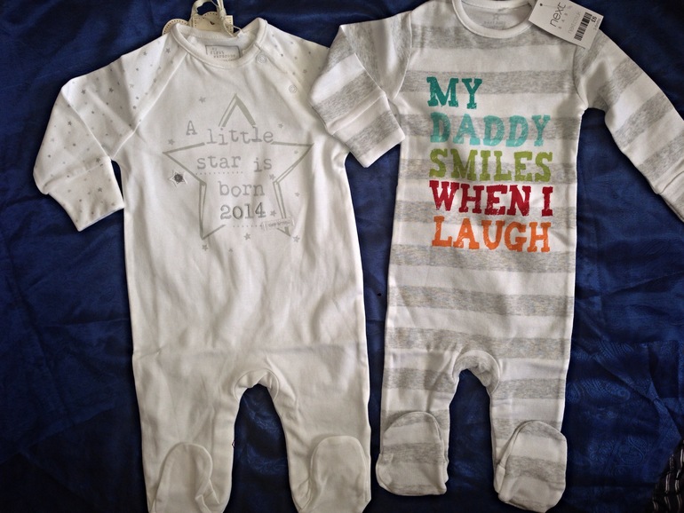 Приданное для летнего малыша. Одежда.