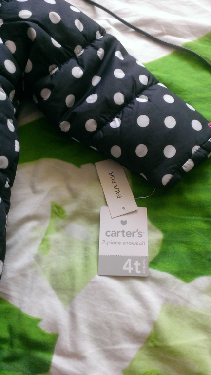 Carters 4 года.Комплект евро-зима.2500 руб.