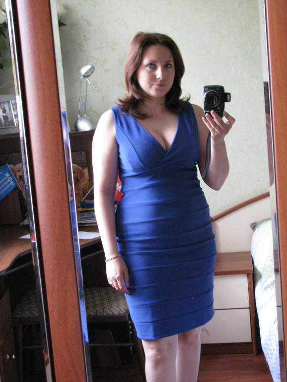 какое платье одеть