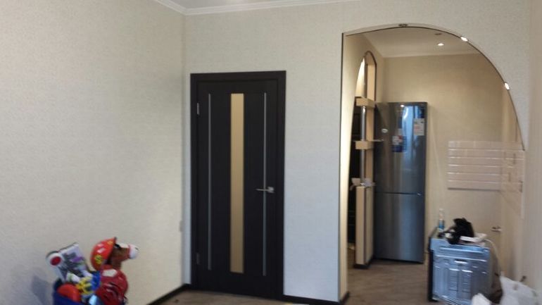 Из однушки сделали двушку)))