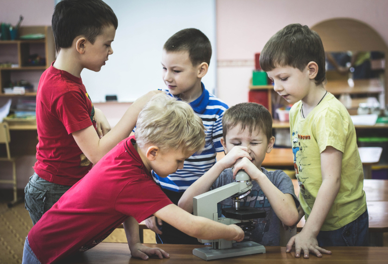 Про микроскоп....