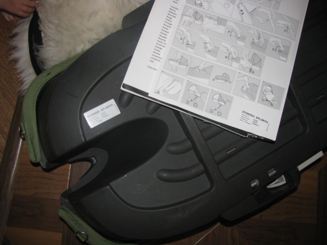 Продам коляску Stokke Xplory за 25000. Я регион, вышлю почтой.