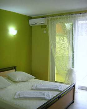 Сдаются апартаменты в недорогом мини-отеле, Черногория, пригород Ульцина