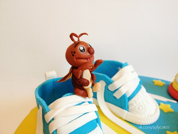 Тортик на годик)