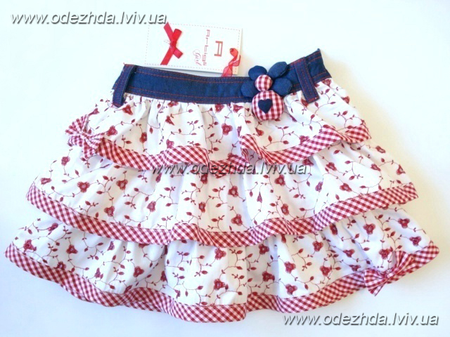 все на девочку 0-36 месяцев http://odezhda.lviv.ua/component/virtuemart/girls-0-36 цены указаны в гривнах, для перевода в рубли воспользуйтесь конвертером валют (на страничке сайта слева)